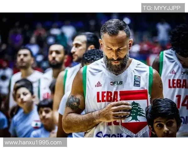 上海绿地迎战重庆球队全力争胜期待精彩对决与球迷共庆足球盛宴