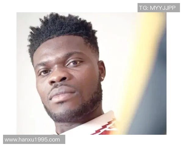 被抢走的足球明星背后的故事与命运交织的传奇人生 被抢走的足球明星背后的故事与命运交织的传奇人生